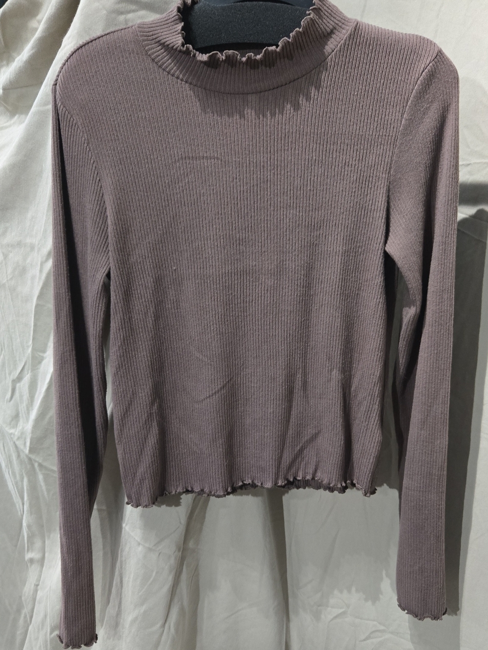 American Eagle Outfitters Dusty Ribbed Lettuce-Edge Long Sleeve Top